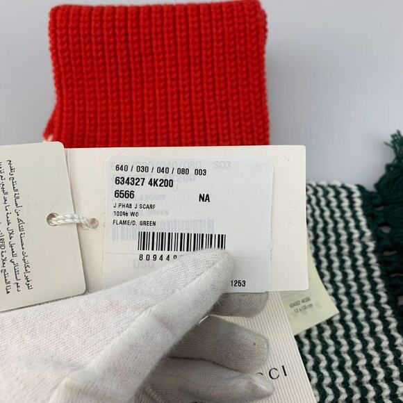 NIWT Gucci Wool Scarf - Picture 8 of 11